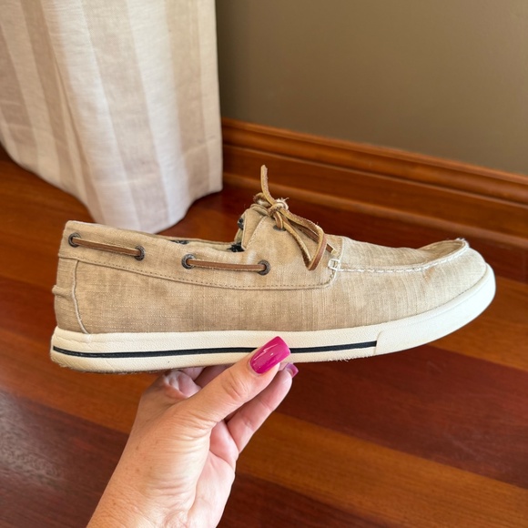 L.L. Bean Men's Unwashed Canvas Boat shoes, sneakers, Size 11 - Picture 5 of 11